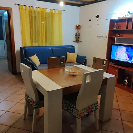 Hakuna Matata ,grazioso In Centro Apartament *